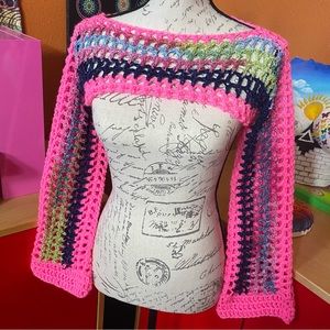 Women's long sleeve crop crochet pullover